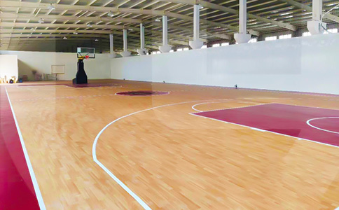 室內籃球場