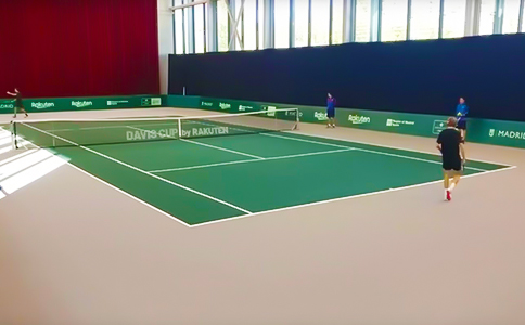 網球場