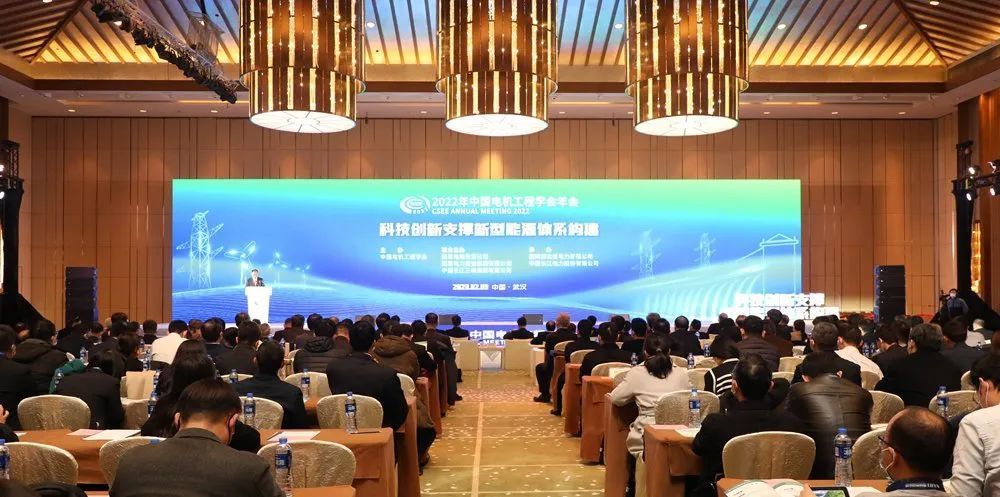 1676018124750049072.jpg 1675754384990071277.jpg