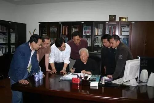 1742805247258088872.jpg 640 (2).jpg