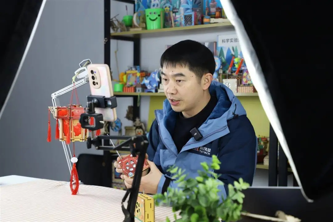 1766538769164069270.png 3.png